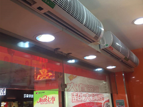 金壇1.5米風(fēng)幕機(jī)